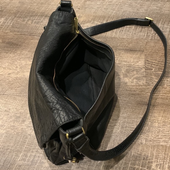 Fossil Black Pebbled Distressed leather Crossbody Messenger Suede Flap front Bag - Picture 16 of 16